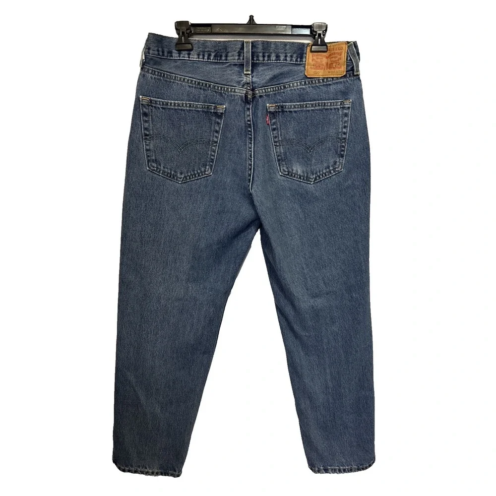 Levis levi 550